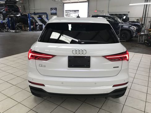 Used 2024 Audi Q3 2.0T Premium Plus image 4