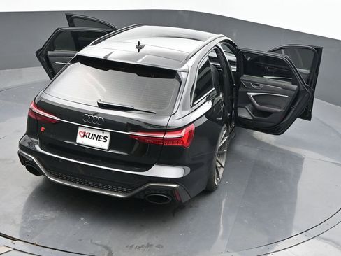 Used 2022 Audi RS 6 w/ Carbon Optic Package image 61