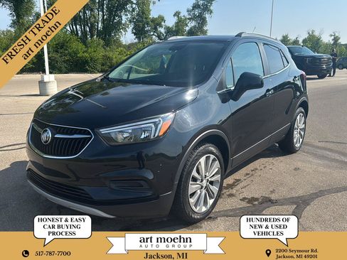 Used 2020 Buick Encore Preferred FWD image 1