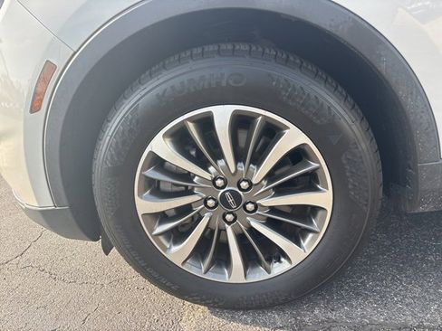 Used 2021 Lincoln Nautilus Reserve w/ Cargo Utility Package image 19