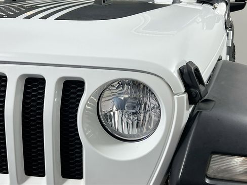 Used 2019 Jeep Wrangler Unlimited Sport S image 11