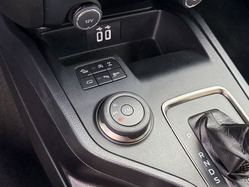 Used 2020 Ford Ranger Lariat w/ Equipment Group 501A Mid image 25