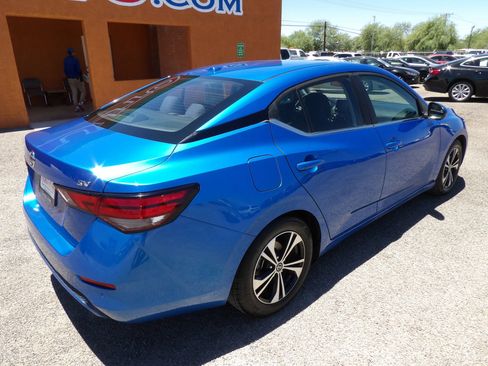 Used 2022 Nissan Sentra SV FWD image 8