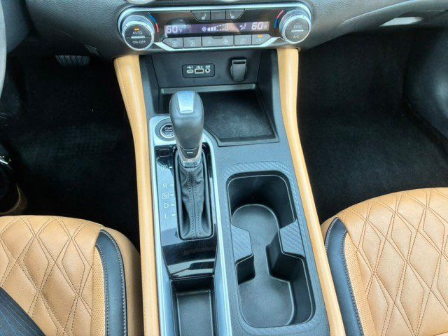 Used 2021 Nissan Sentra SV w/ SV Premium Package FWD image 21