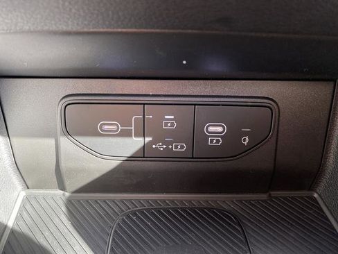 New 2026 Kia Sportage SX image 47