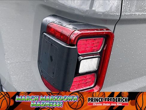 Used 2020 Jeep Gladiator Sport w/ Quick Order Package 24S image 24