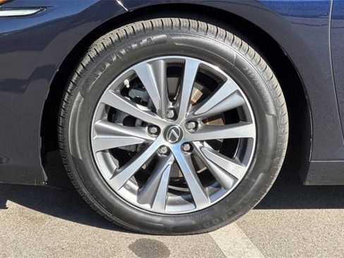 Used 2019 Lexus ES 350 Luxury image 33