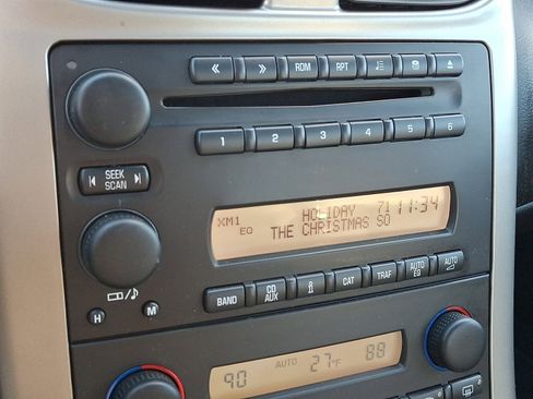 Used 2005 Chevrolet Corvette w/ Preferred Equipment Group image 20