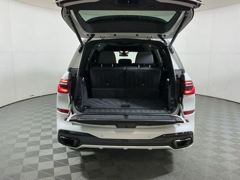 Certified 2025 BMW X7 xDrive40i w/ M Sport Package AWD/4WD image 31