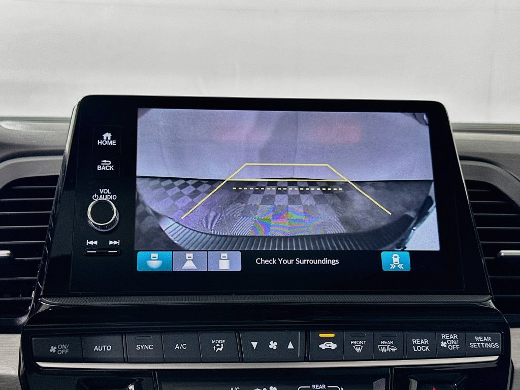 Certified 2025 Honda Odyssey EX-L image 13