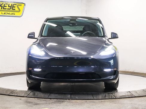 Used 2024 Tesla Model Y Long Range AWD/4WD image 6