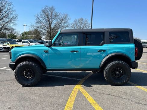 New 2025 Ford Bronco Big Bend AWD/4WD image 2