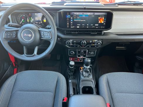 Used 2025 Jeep Wrangler Unlimited Sport S 4xe AWD/4WD image 13