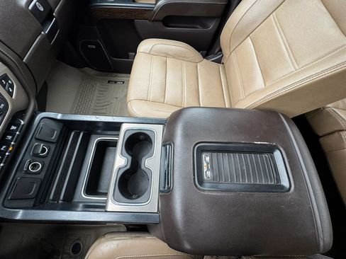 Used 2018 GMC Sierra 3500 Denali w/ Duramax Plus Package image 19