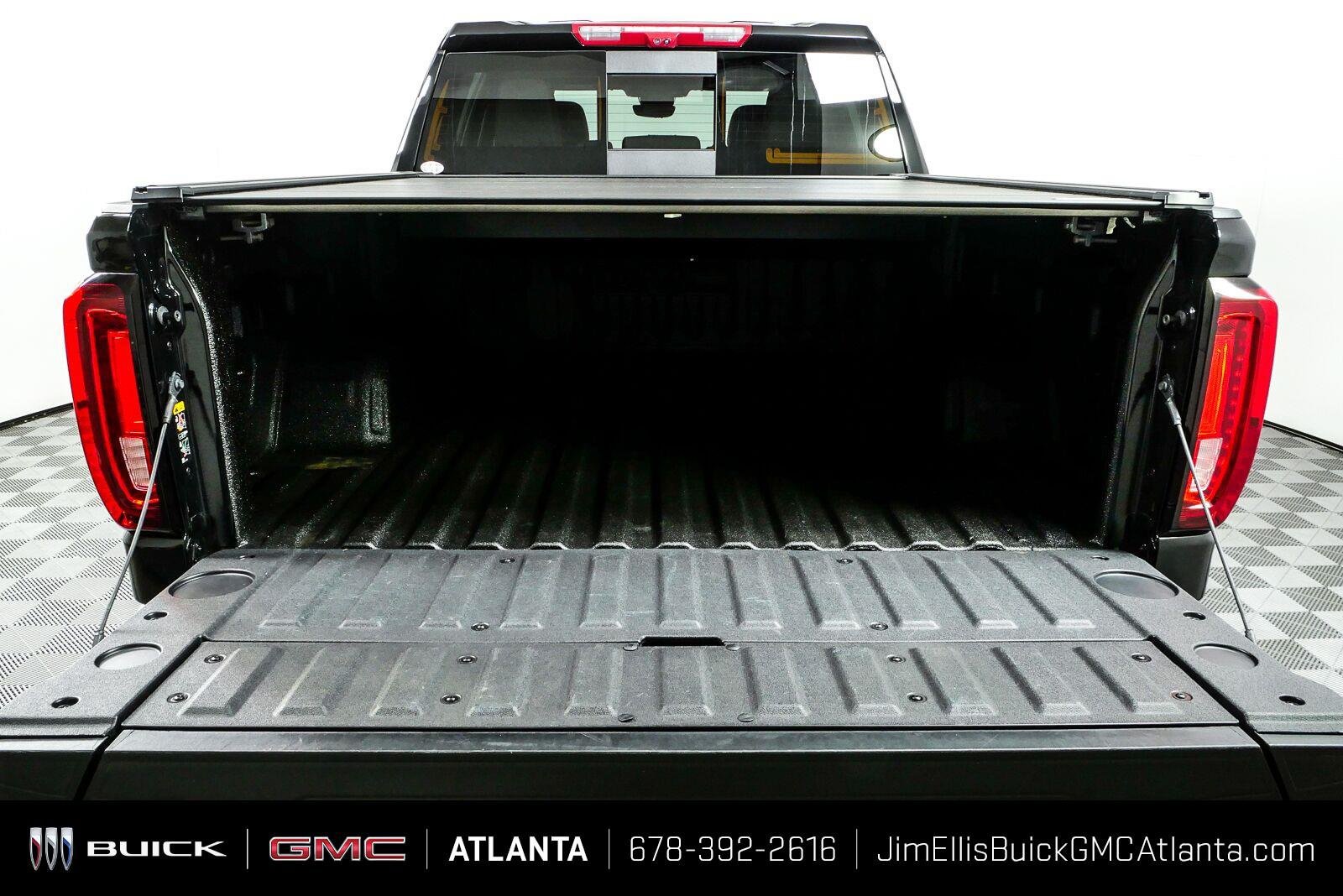 Certified 2026 GMC Sierra 1500 AT4 w/ Technology Package AWD/4WD image 33