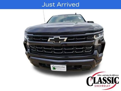 Used 2024 Chevrolet Silverado 1500 RST w/ Convenience Package II image 3