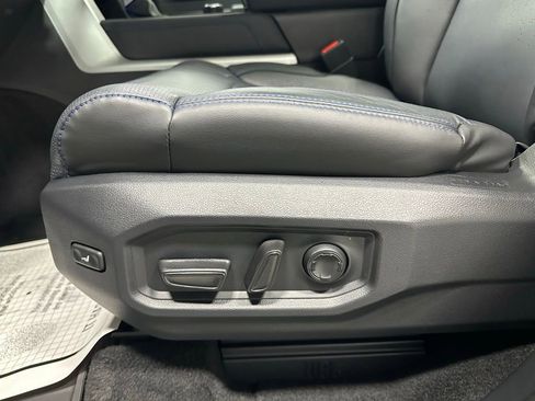 Used 2025 Toyota Tundra Platinum image 13