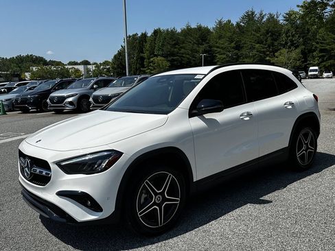 Certified 2026 Mercedes-Benz GLA 250 w/ Exclusive Package image 4