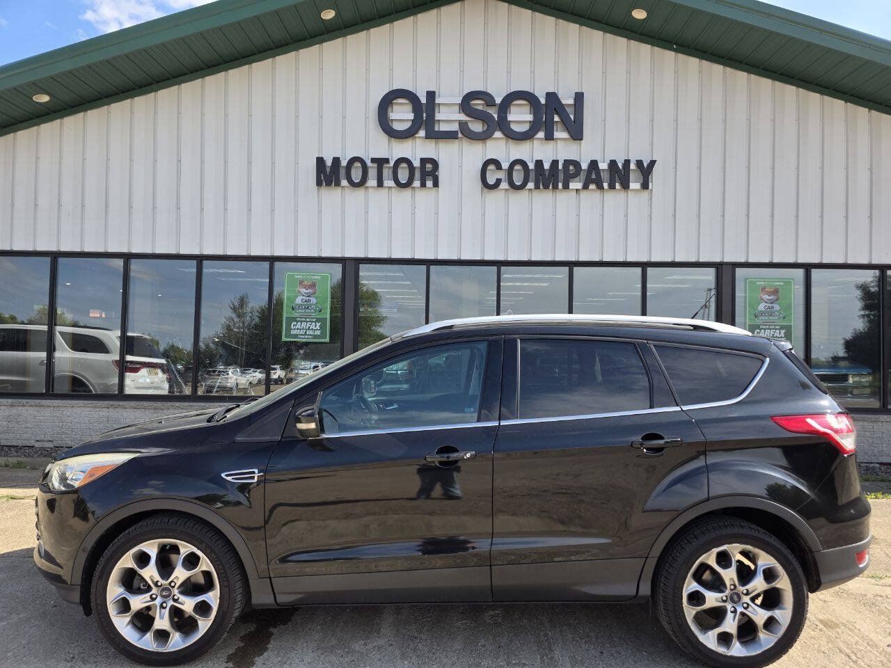 Used 2014 Ford Escape Titanium w/ Equipment Group 401A FWD image 1