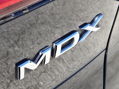 Certified 2023 Acura MDX FWD w/ Technology Package image 11