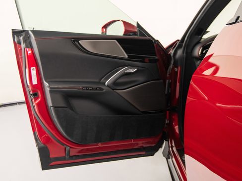 Certified 2025 Ferrari Purosangue image 17