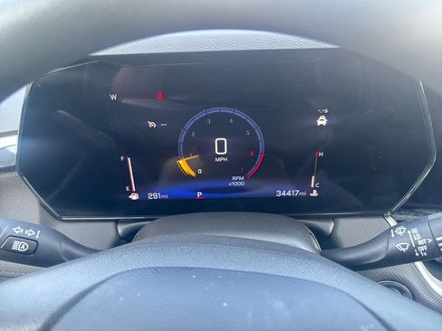 Used 2025 Chevrolet TrailBlazer LT FWD image 39