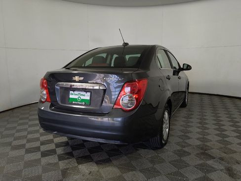 Used 2016 Chevrolet Sonic LT w/ Driver Confidence Package FWD image 7