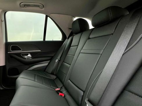 Certified 2026 Mercedes-Benz GLE 350 4MATIC image 32