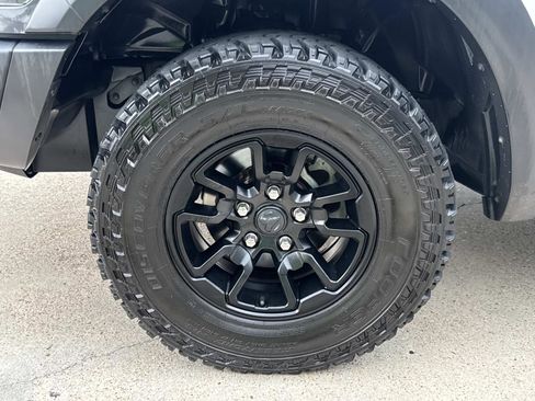 Used 2018 RAM 1500 Rebel w/ Luxury Group AWD/4WD image 4