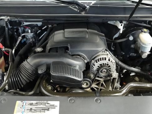 Used 2009 GMC Yukon Denali image 3
