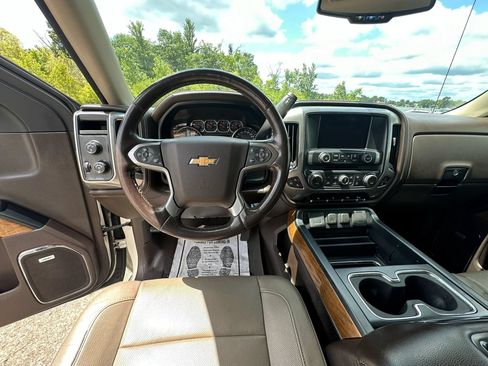 Used 2014 Chevrolet Silverado 1500 LTZ w/ LTZ Plus Package AWD/4WD image 10