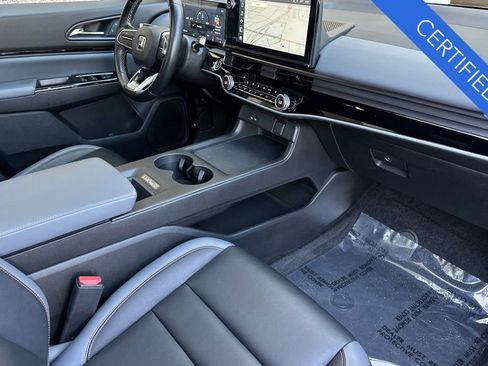 Certified 2024 Honda Prologue Touring image 18
