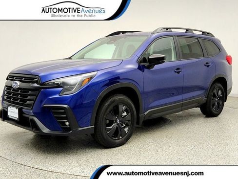 Used 2026 Subaru Ascent Premium AWD/4WD image 1