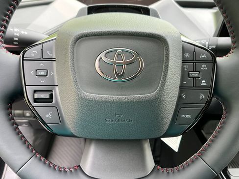 New 2026 Toyota Prius Plug-In Hybrid FWD image 14