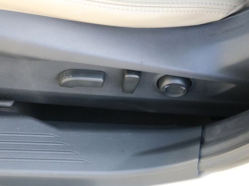 Used 2020 Subaru Legacy Limited image 28