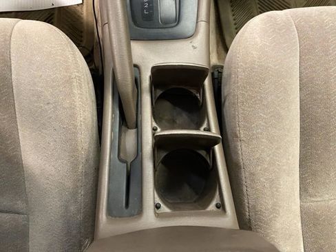 Used 1998 Toyota Camry LE FWD image 17