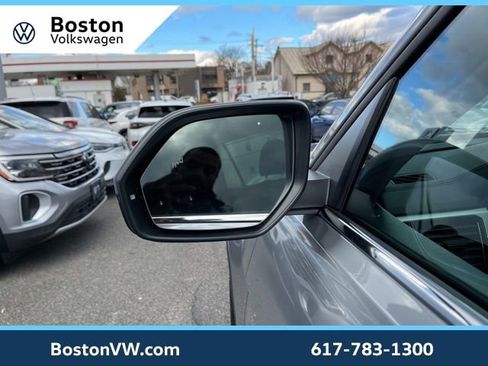 Used 2023 Volkswagen Atlas SE image 15
