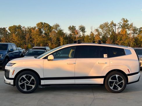 New 2026 Hyundai Ioniq 9 Calligraphy image 6