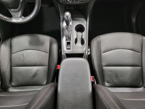 Used 2021 Chevrolet Equinox LT AWD/4WD image 17