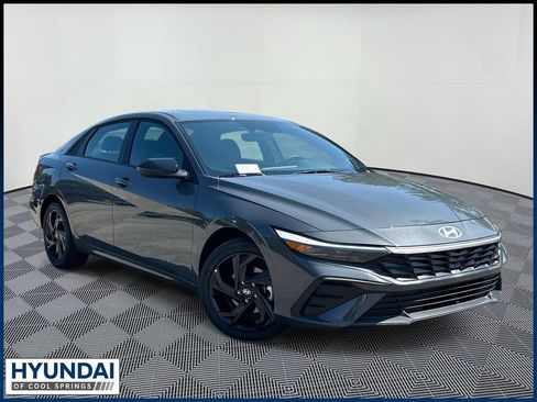 New 2026 Hyundai Elantra SEL Sport FWD image 1