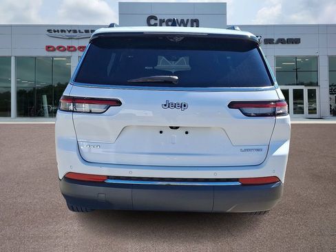 Used 2024 Jeep Grand Cherokee L Limited w/ Luxury Tech Group II AWD/4WD image 5