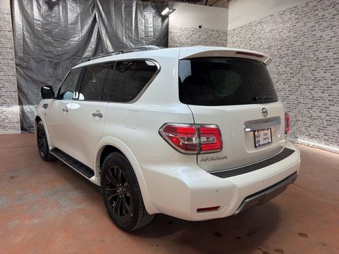 Used 2019 Nissan Armada Platinum w/ Captain's Chairs Package RWD image 5