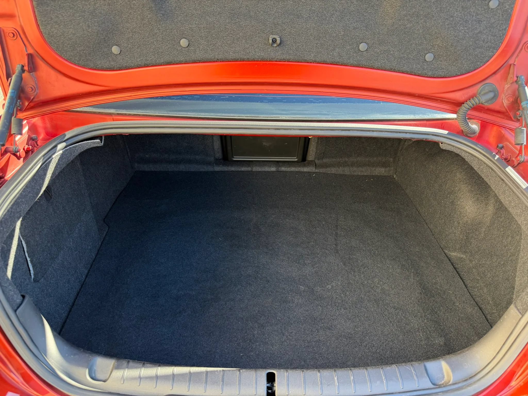 Used 2015 Chevrolet SS RWD image 25