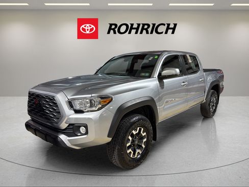 Used 2023 Toyota Tacoma TRD Off-Road AWD/4WD image 1