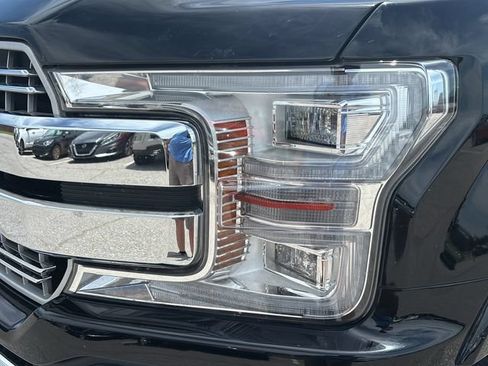 Used 2020 Ford F150 Lariat w/ Equipment Group 502A Luxury AWD/4WD image 26