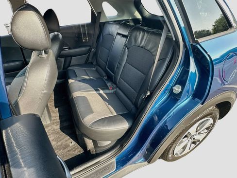 Used 2019 Kia Niro EX FWD image 22