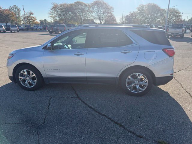 Used 2019 Chevrolet Equinox Premier FWD image 3