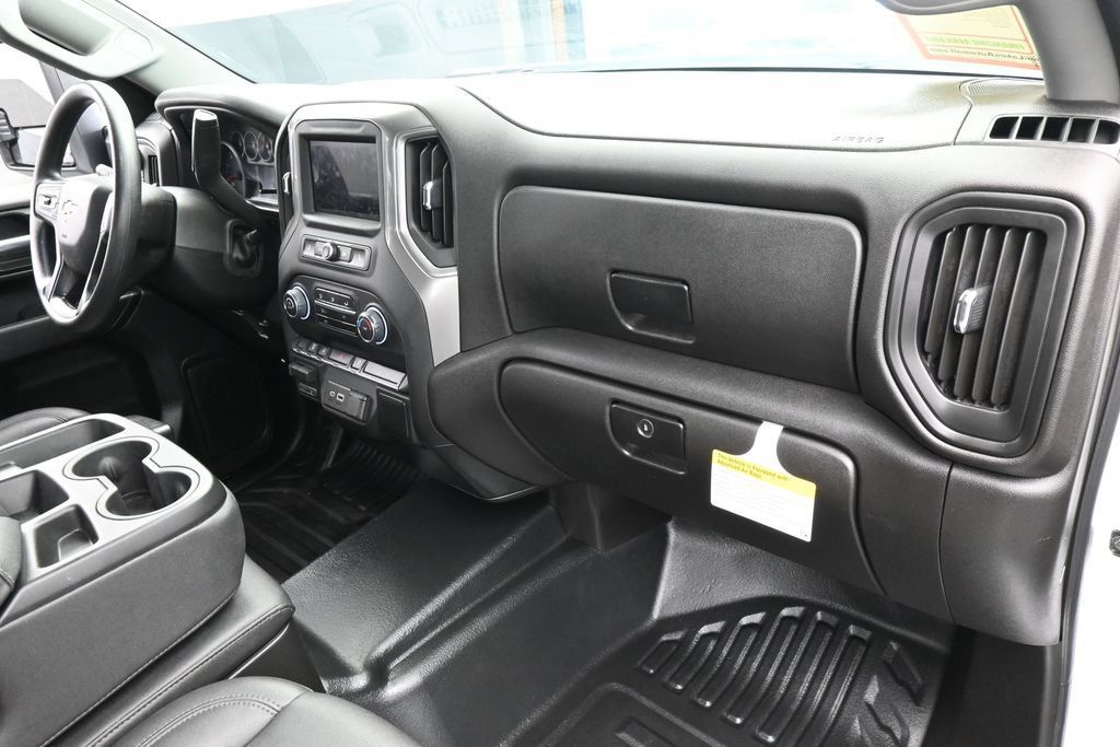 Used 2026 Chevrolet Silverado 3500 W/T AWD/4WD image 40