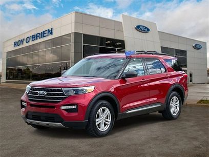Certified 2023 Ford Explorer XLT w/ Equipment Group 202A