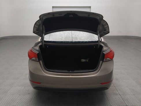 Used 2014 Hyundai Elantra SE FWD image 29